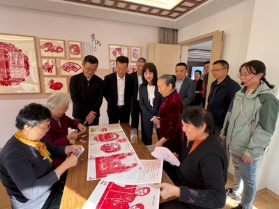 法治剪紙工作室落戶河埒北橋，辰光里藝術空間注入普法新活力